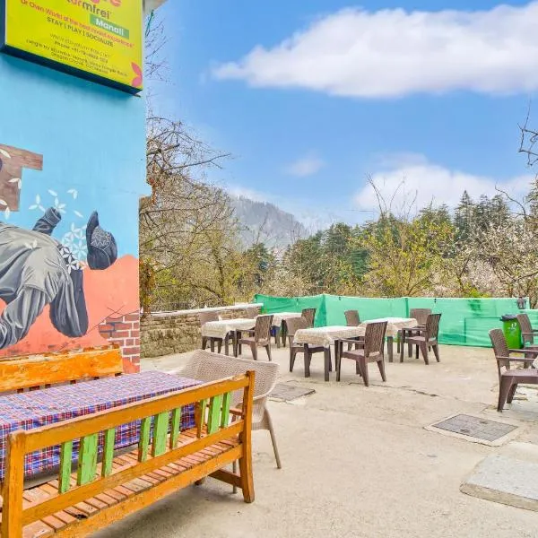 Jungle by sturmfrei Manali, hótel í Manāli