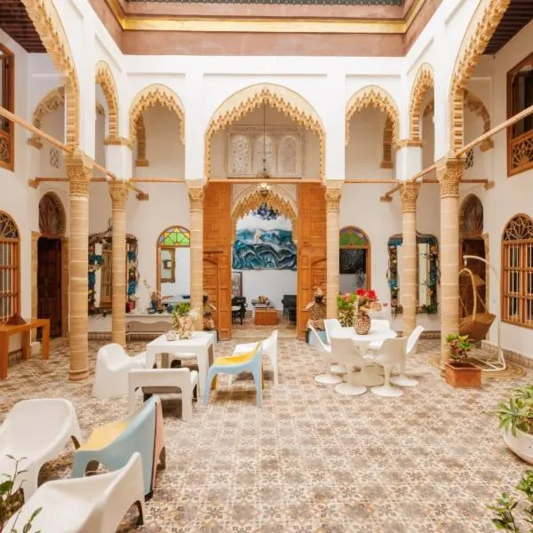 Riad DAR tya, Hotel in Salé