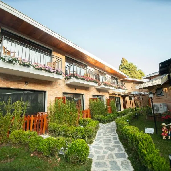 Pousada Santa Felicidade, hotel in Campos do Jordão