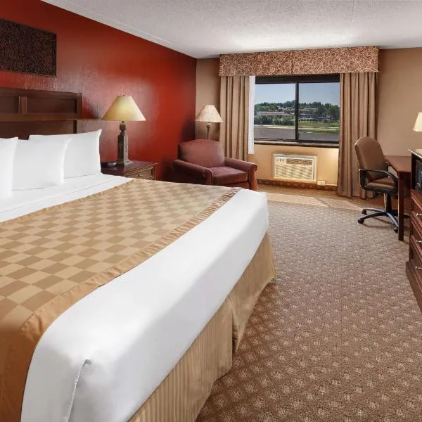 Roosevelt Grand Dakota SureStay Collection by Best Western, khách sạn ở Dickinson