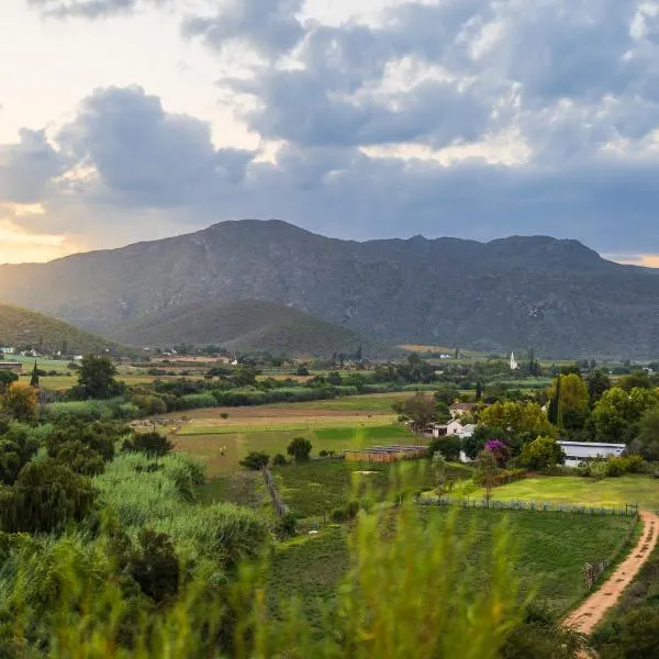 De Opstal Country Lodge, hotel v destinaci Oudtshoorn