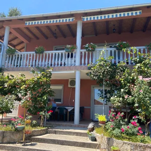 Apartmani Jasminka，位于Rakari的酒店