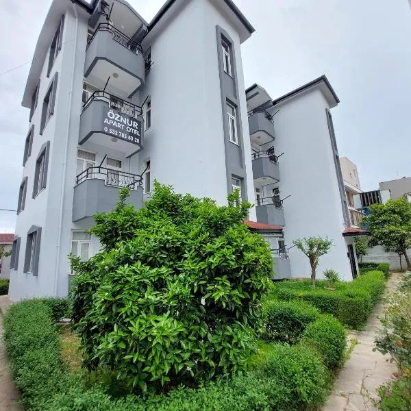 ÖZNUR APART OTEL、シダのホテル