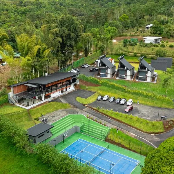 Villa Bosque CR, hotell sihtkohas Turrialba