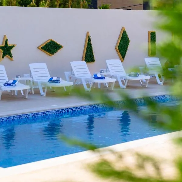 주니에에 위치한 호텔 Mateus Hotel & Pool