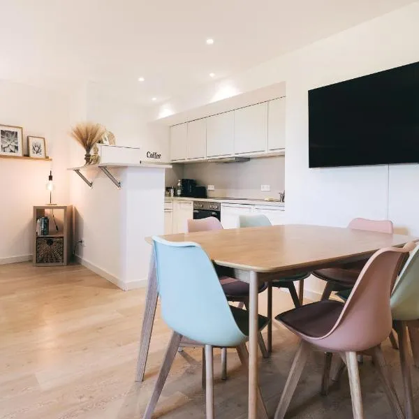 TIP! Großzügige Ferienwohnung im Herzen der Dresdner Neustadt, hotel v Drážďanech