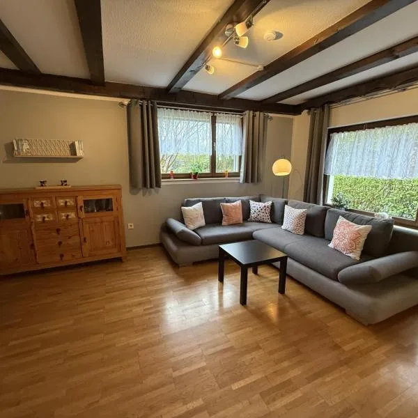 Ferienwohnung Christine, Hotel in Bergneustadt