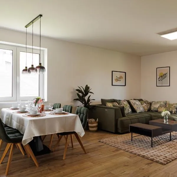 Pool Villa Mukařov, hotell sihtkohas Srbín