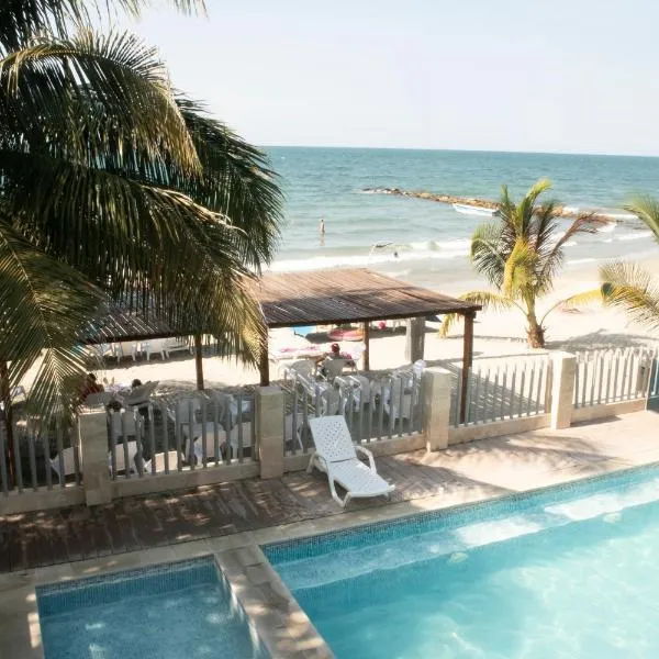 Camino Palmero Coveñas, hotel en Coveñas