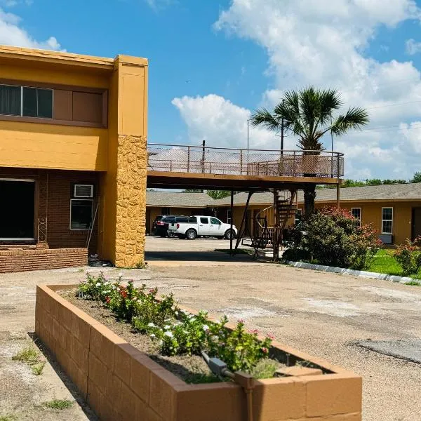 EXPRESS INN & Suites, hotel a El Campo