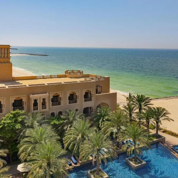 Sheraton Sharjah Beach Resort and Spa, hotel in Sharjah