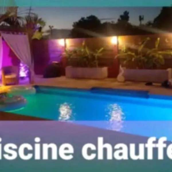 Villa mimosa, hotel v destinaci La Rivière