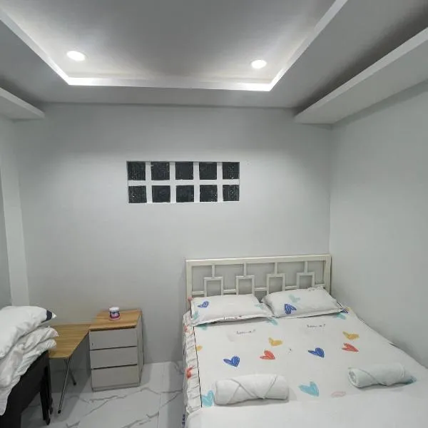 MaNel Guest House Hotel, hotel in Donsol