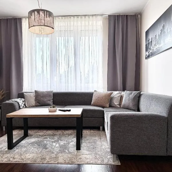 GM Home, hotell i Šahy