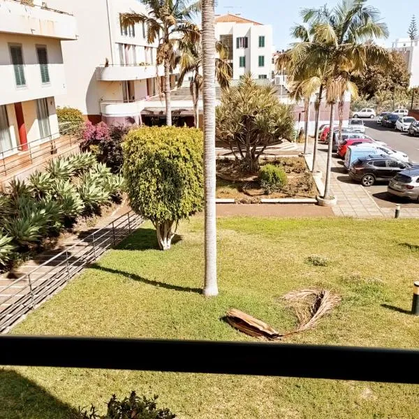 Village Green House Funchal, hotel no Funchal