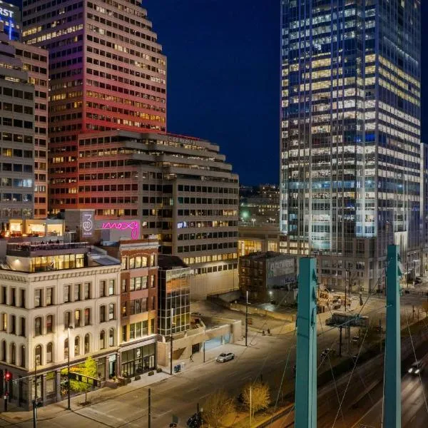 Moxy Cincinnati Downtown，位于辛辛那提的酒店