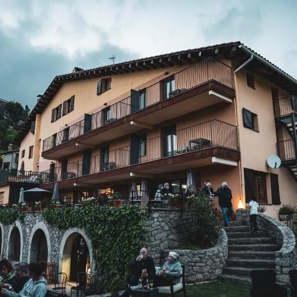 Hostal Cal Franciscó, hótel í Gósol