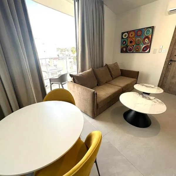 Verasia Acute Stay in Engomi, ξενοδοχείο σε Engomi