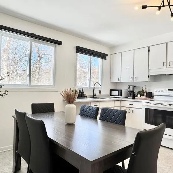 Le Ranch - with EV Chrger Level 2, hotell i Québec