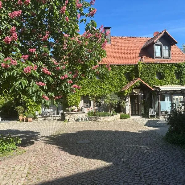 BIO Kastanienhof Erfurt - Appartements und ayurvedische Jurten, ξενοδοχείο σε Έρφουρτ