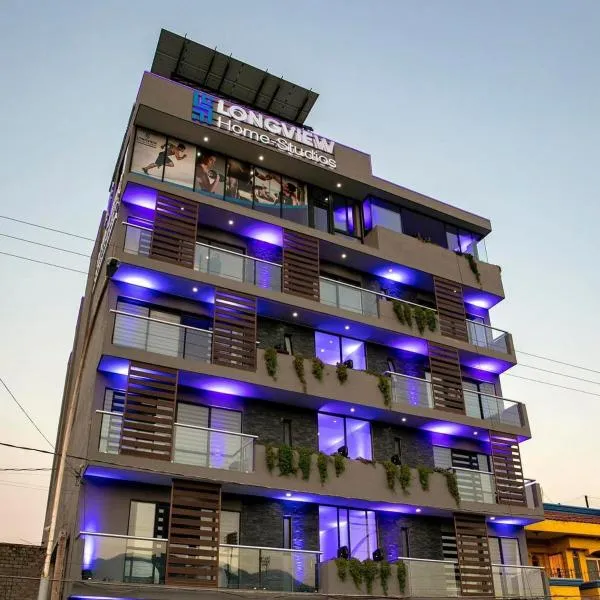 LONGVIEW HOME-STUDIOS, hotel in Tepic