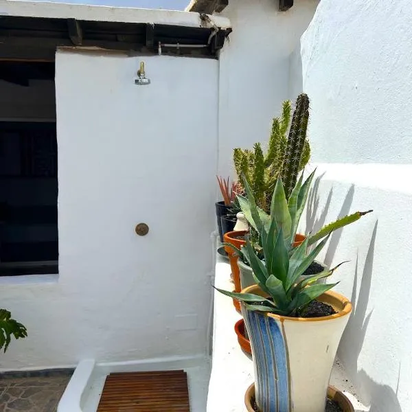 Casa MIALMA LANZAROTE, hotel in Conil