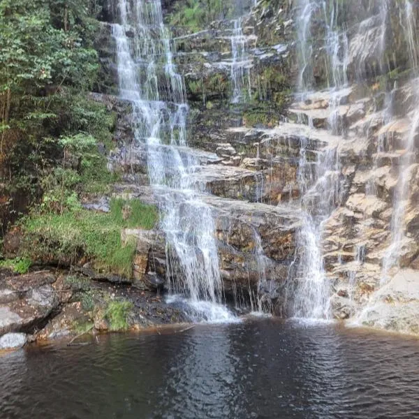 Mini casa interior Teixeira, hotel Augusto de Lima városában