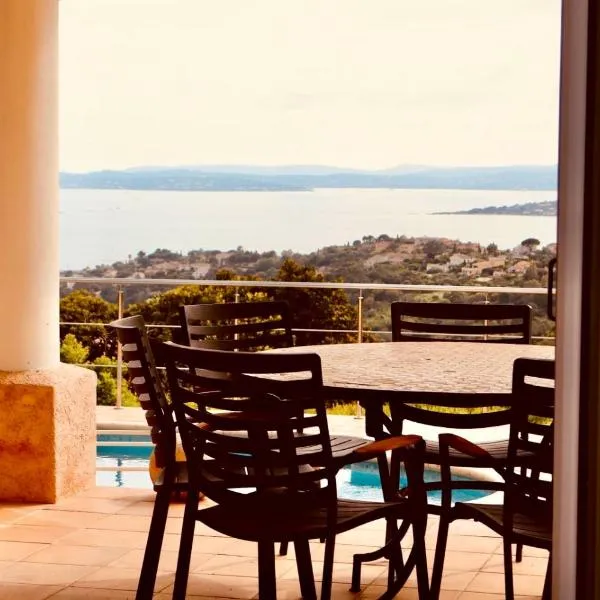 Villa Luxe avec Vue sur Saint-Tropez, Roquebrune, hotel v destinácii Roquebrune-sur Argens