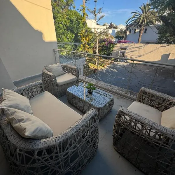 Spacious villa, hotel in Rabat