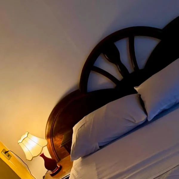 Habitación céntrica con acceso a lindo jardín, hotel Cochabambában