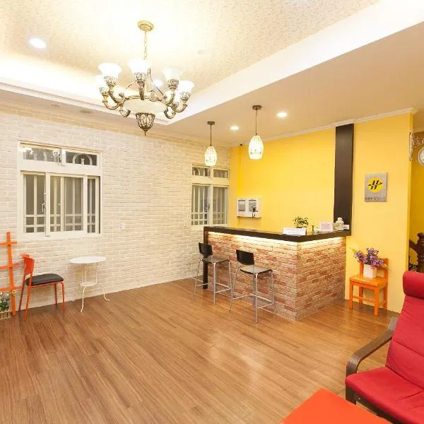 N. Castle Hotel, hotel in Yilan City