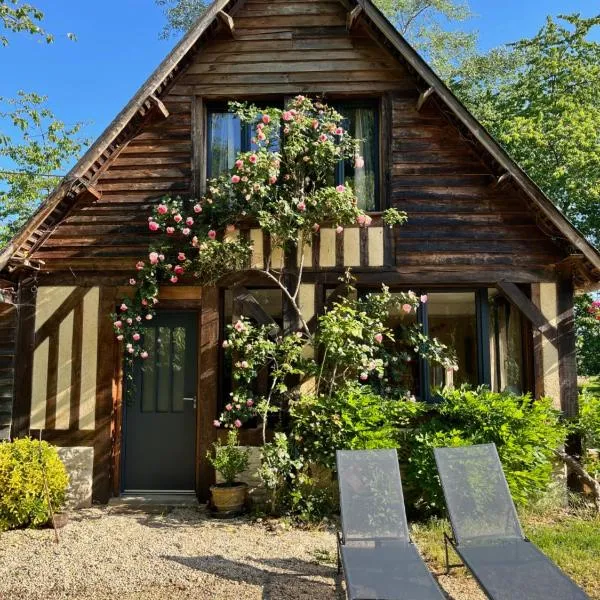 Chalet de charme en plein cœur du Calvados, hôtel à Victot-Pontfol