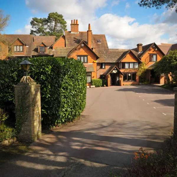 The Casa Hotel, Sure Hotel Collection by Best Western, hotel di Yateley