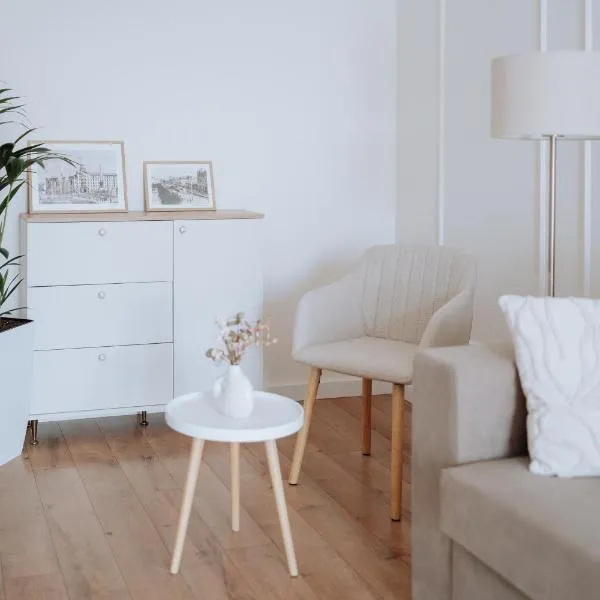 키시너우에 위치한 호텔 Historic Center 1BR Workspace & Fireplace