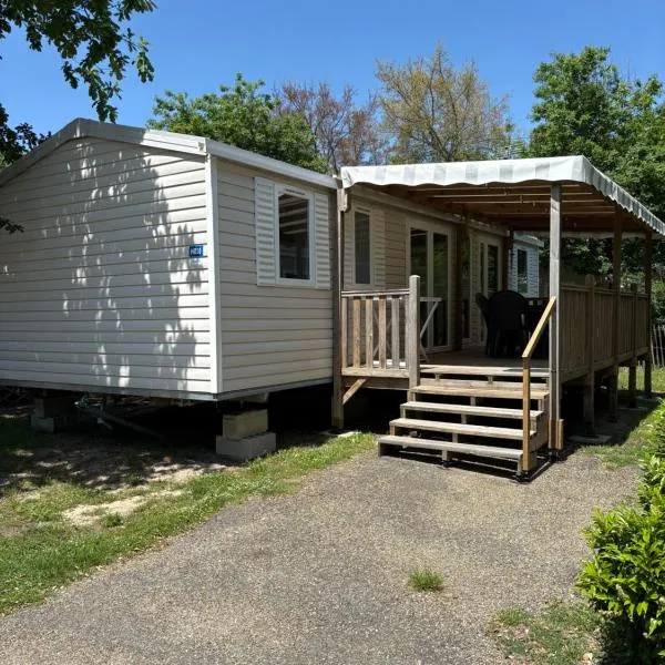 mobilolo 1, hotell sihtkohas Saint-Julien-en-Born