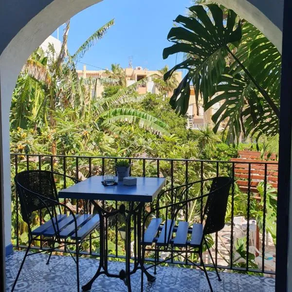 Hostal Mi Campaña, hotel in Denia