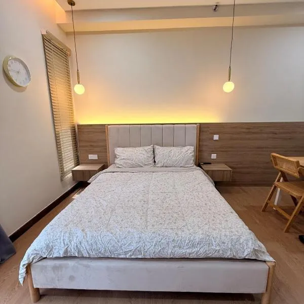 MOSSAZ Luna Muji Stay, hotel in Petaling Jaya