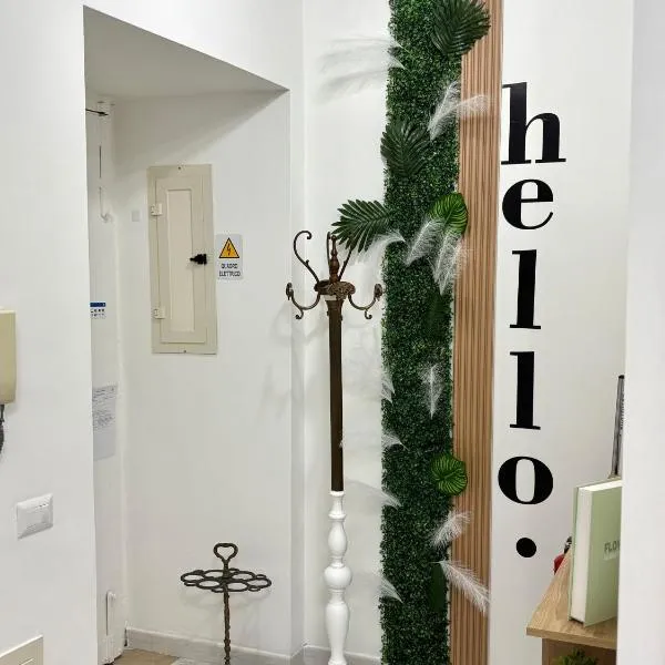 Free Parking - La Fenice House, hotel a Napoli