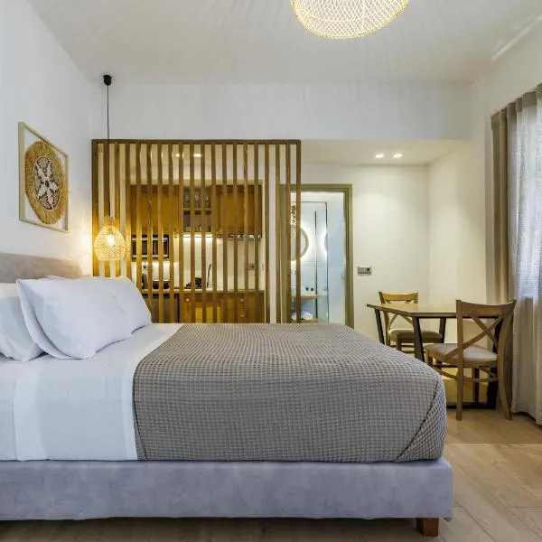Skopelos Prime Central Stays, hotel a Skopelos Town