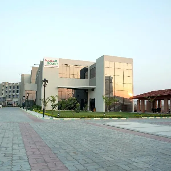 Maha Bodhi Hotel.Resort.Convention Centre, hotel in Bodh Gaya