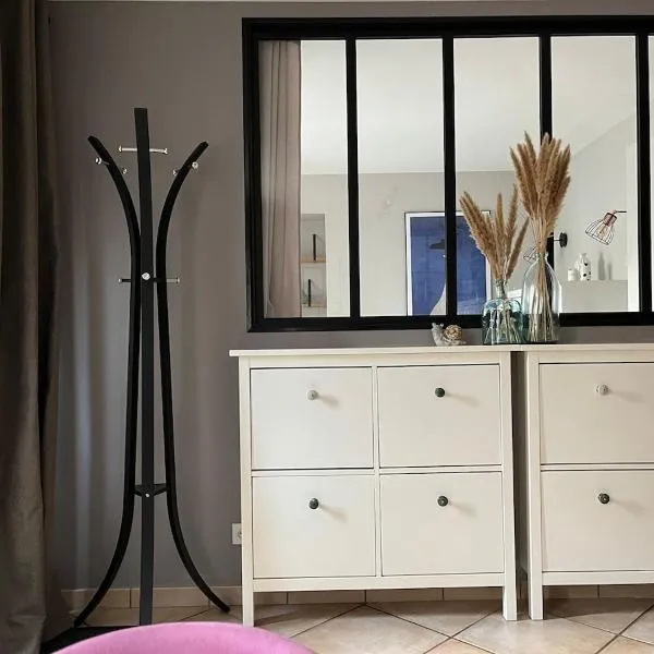 Au rythme de Plume et Louna, Hotel in Molompize