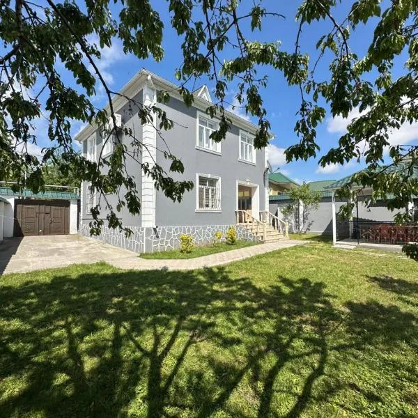 Qafqaz House, hotell sihtkohas Qəbələ