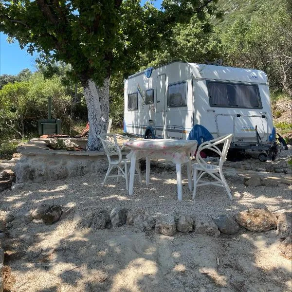 TerraOliva&herbs, ξενοδοχείο σε Βάτος