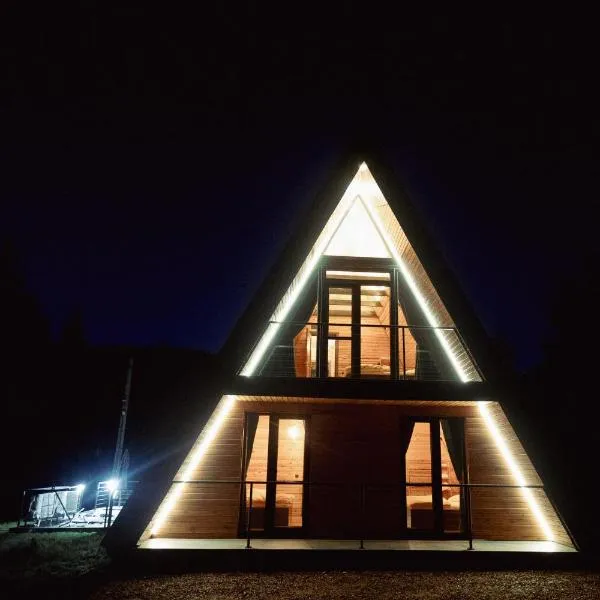 Tramonto Cabin, hotel in Vartop