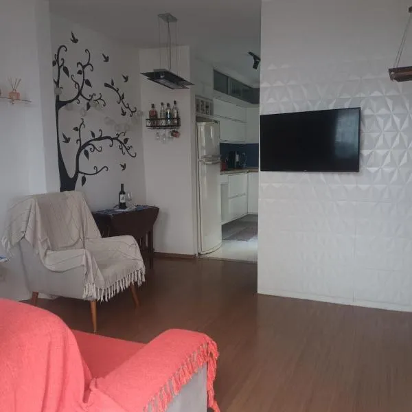 Casa inteira próxima ao Maracanã e ao Metrô Saens Pena, hotel no Rio de Janeiro