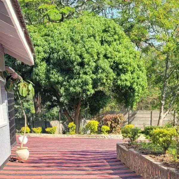 Hulley Homes- Escape to Beautiful Mountain Views,Mutare的飯店