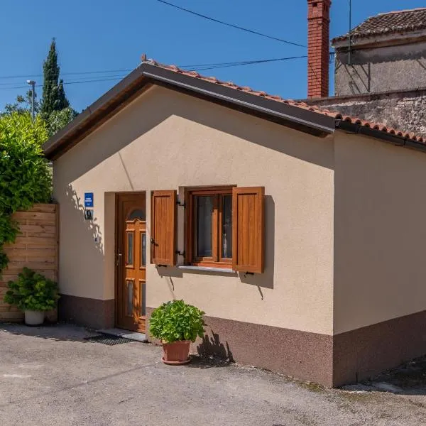 Studio Invita, hotel in Maružini