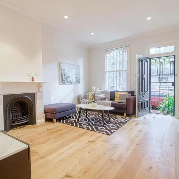 Paddington 3-Br Modern Townhouse - Heart of Sydney, hotel v destinaci Sydney