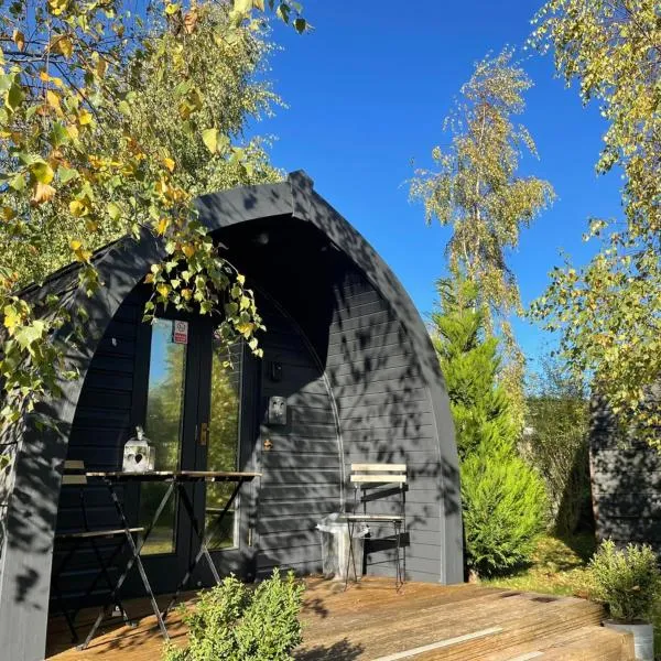 The Little Hide - Adult Only Camping Pods, hotel in York
