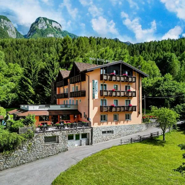 Park Hotel Bellevue, hotel in Dimaro